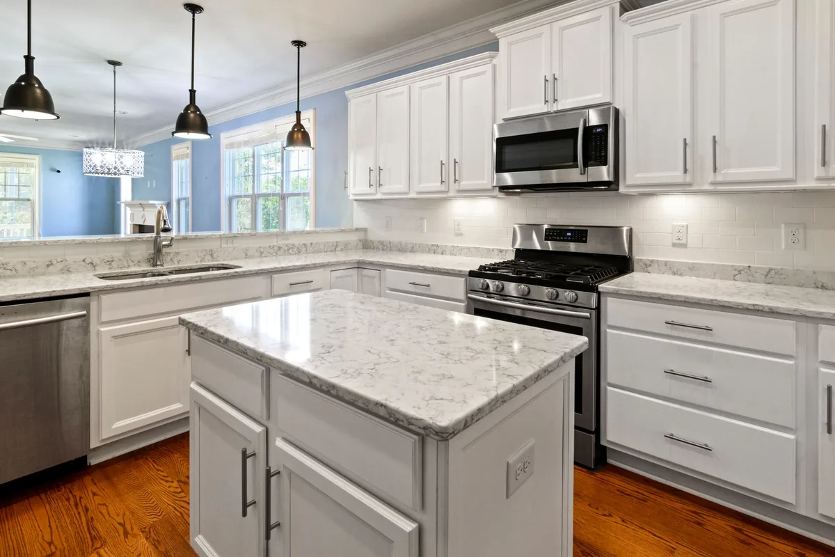 Filth & Squalor Cleanup in Auburn Hills, MI